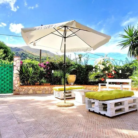 Casa Diomeda *