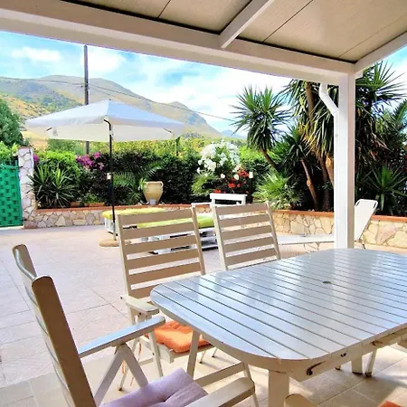 Holiday home Casa Diomeda *